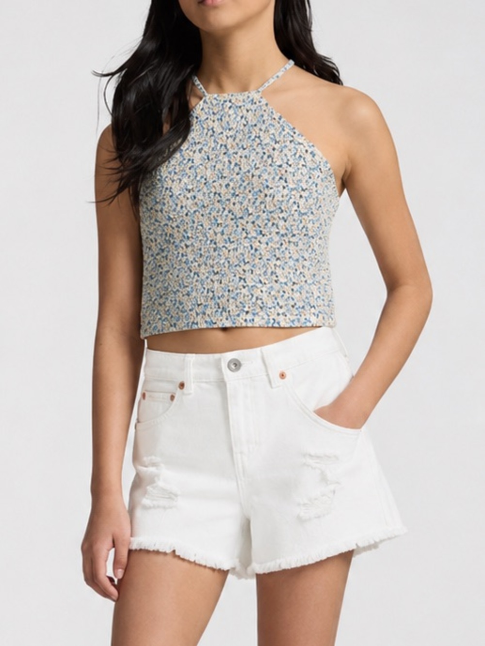 Levi’s White Distressed Denim Women’s Shorts  Art Class Summer top size 8 bundle